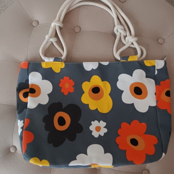 Floral Canvas tote bag "Summer Blooms" by Farmhouse Is My Style - Picture 4 of 5